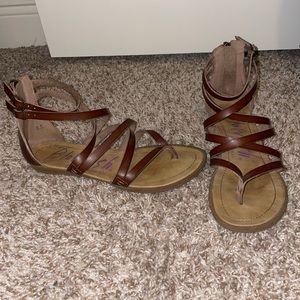 Blowfish Gladiator Sandals Size 8.5